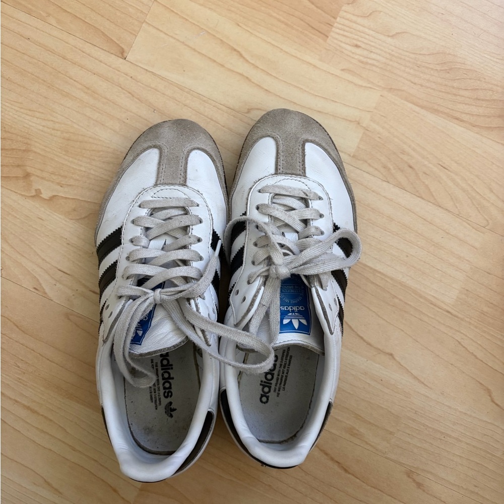 Adidas sambas